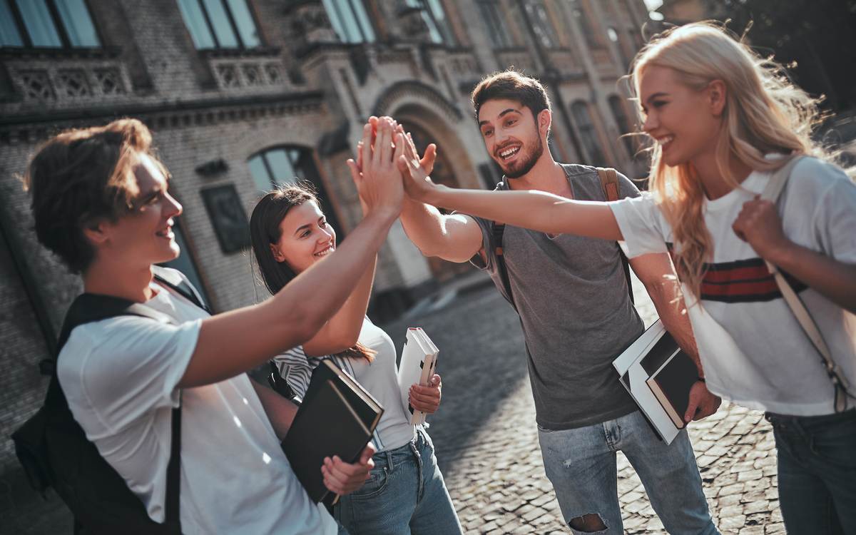 Jelentkezzen online! - Hungarian Diaspora Scholarship