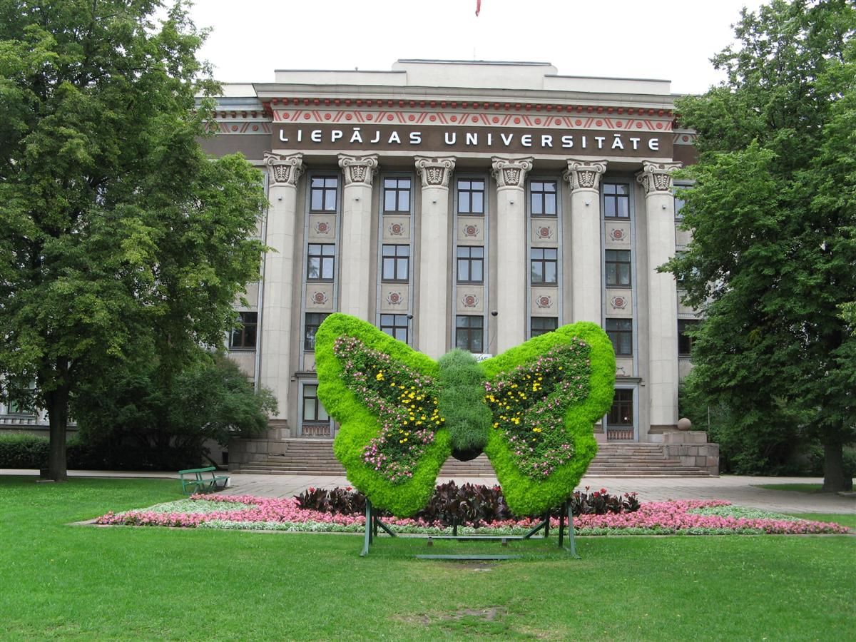 Picture illustrating the university