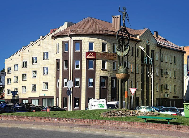 Picture illustrating the university