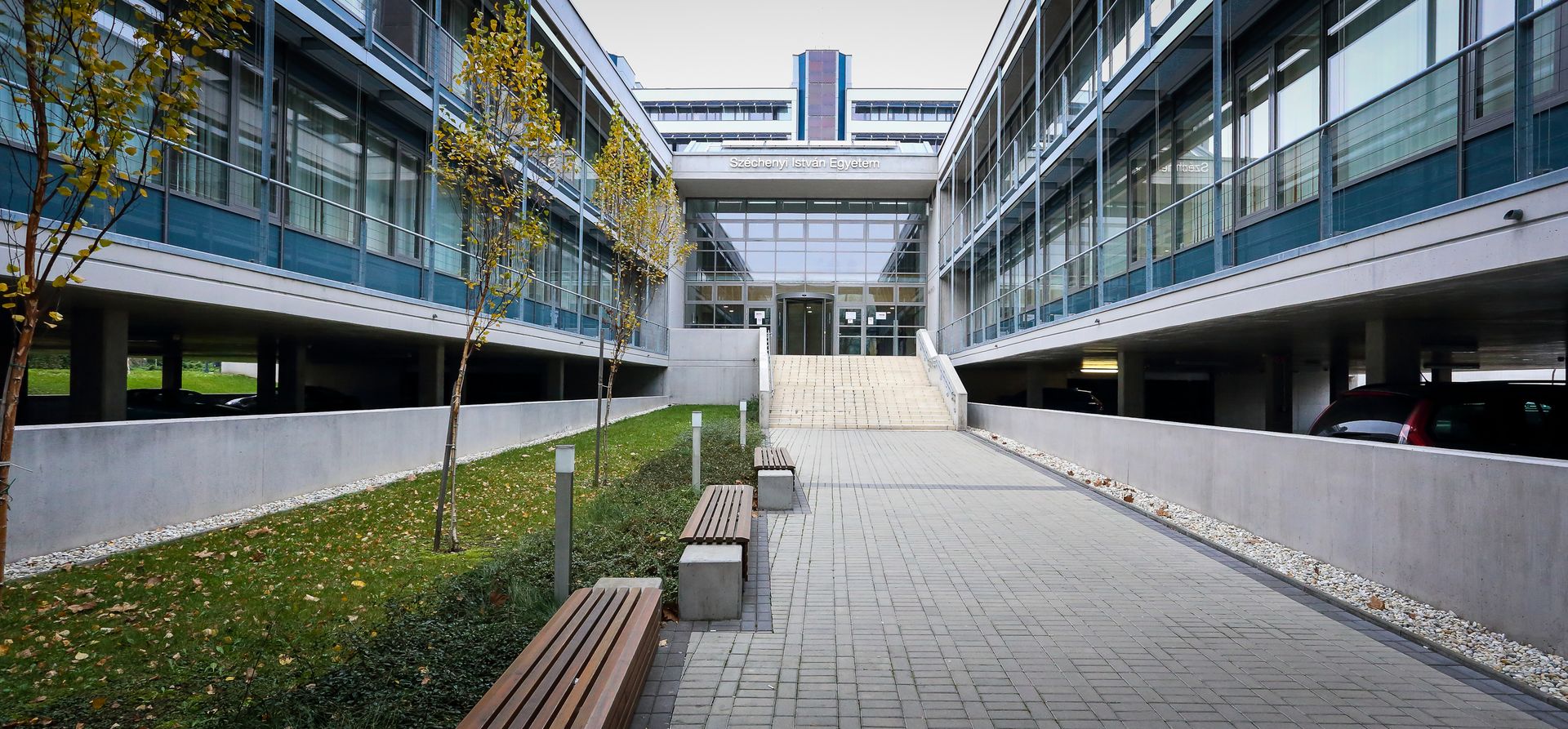 Photo illustrating the study course / programme
