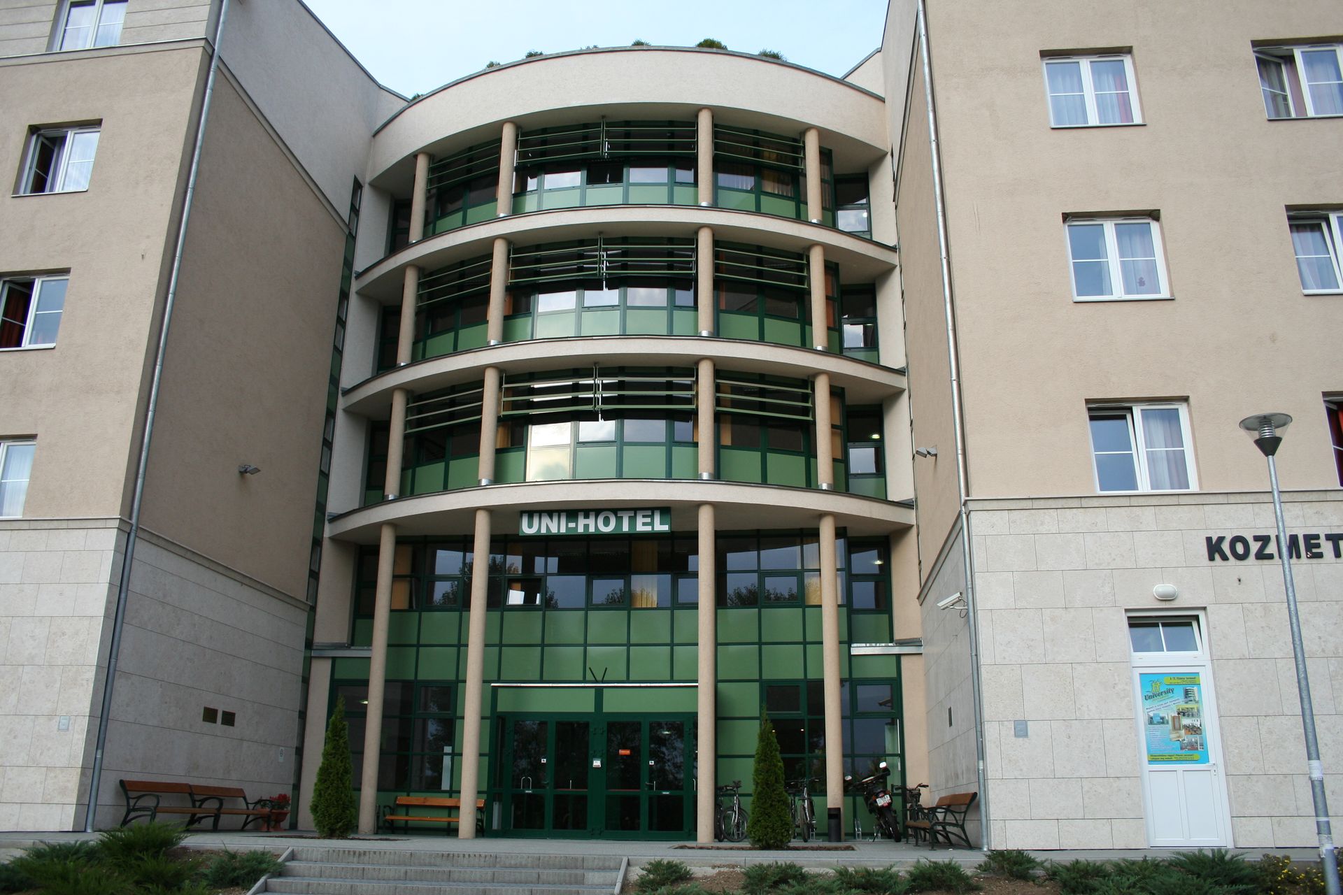 Picture illustrating the university